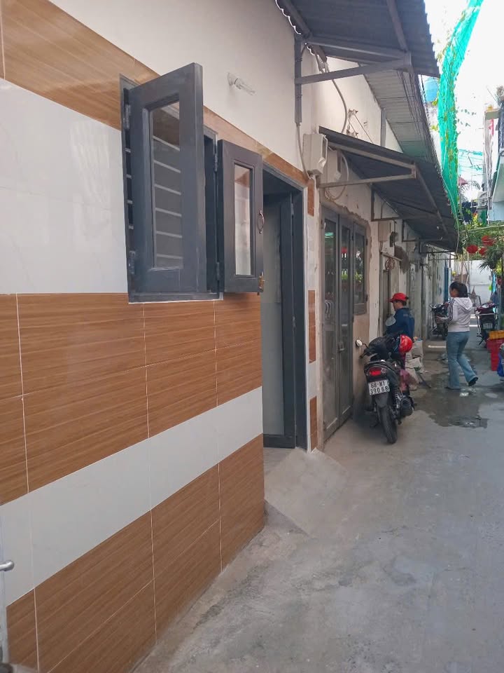 Nhà cho thuê Quận 12 - Hiệp Thành 35, 16m² chỉ 3 triệu/tháng - Sẵn sàng vào ở!