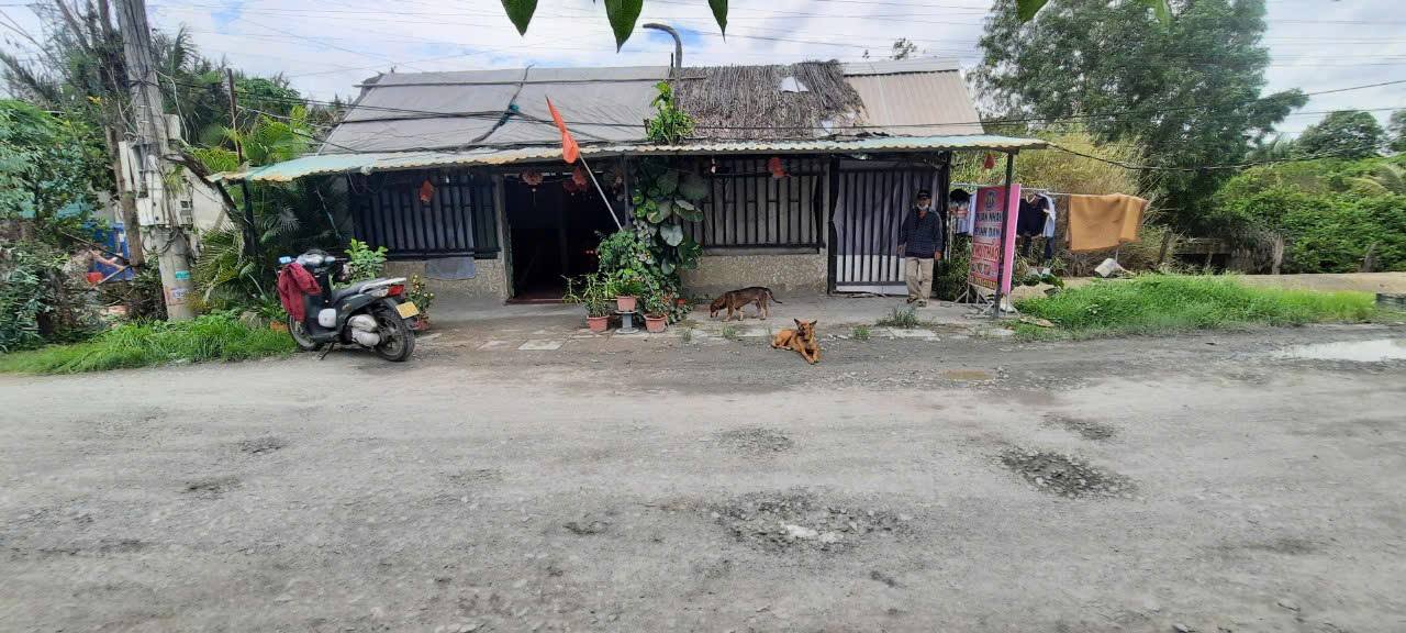 Nhà phố 110m² xã Long Hậu chỉ 650 triệu - Cơ hội đầu tư tuyệt vời!