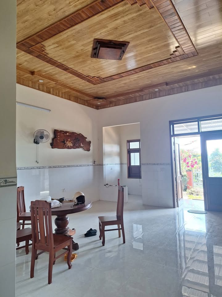 Nhà mới xây Thị trấn Đắk Mil 444m² giá 2 tỷ - Sẵn sàng dọn vào ở!
