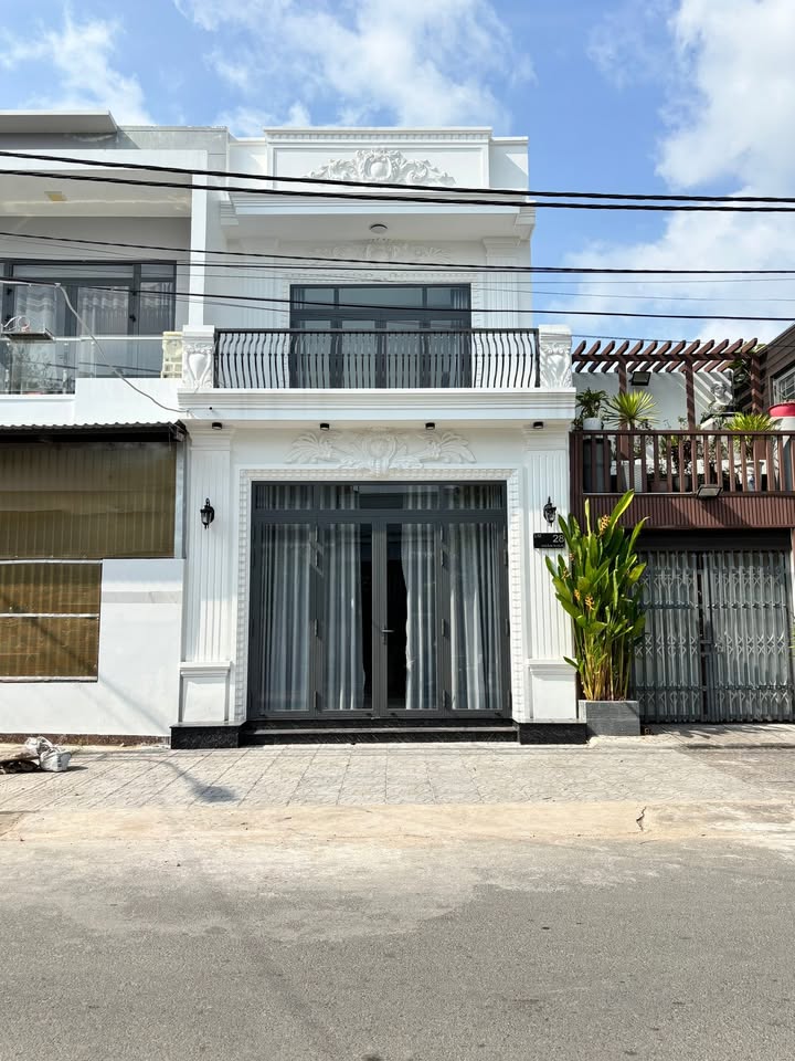 Nhà mặt tiền đường Đoàn Khuê Rạch Giá 79m² giá 3.15 tỷ - Chính chủ bán gấp!