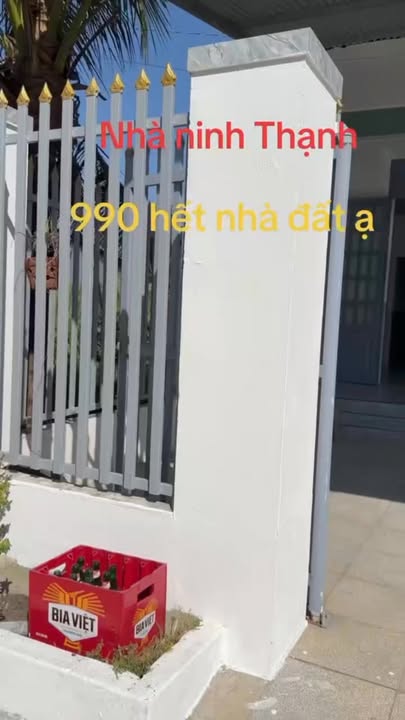 Nhà phố Ninh Thạnh, Tây Ninh 140m² giá 990 triệu - Giao thông thuận lợi!