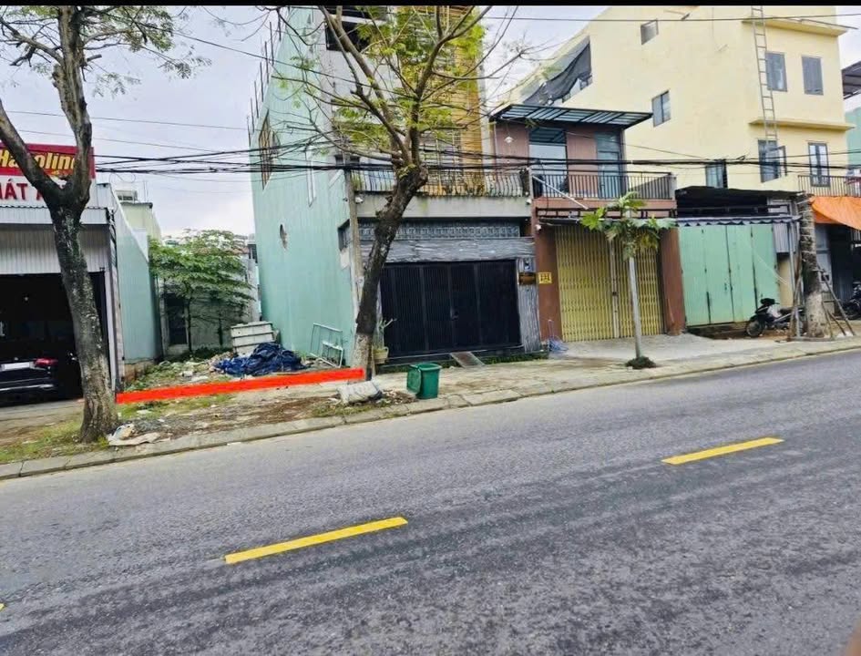 Mặt tiền Lê Trọng Tấn, Hải Châu, 210m² giá chỉ 1.05 tỷ - Đầu tư sinh lời hấp dẫn!