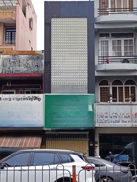 Nhà cho thuê 5 tầng 199m² tại Quận 1 - Kinh doanh tự do, giá 36 triệu/tháng!