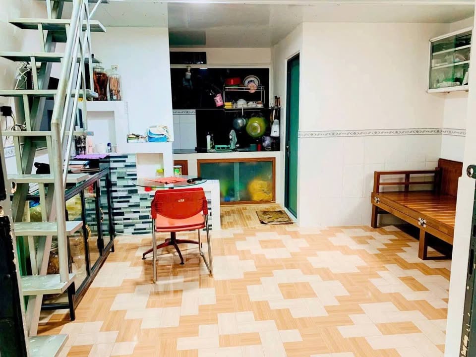 Nhà riêng Đường số 8, Trường Thọ, TP. Thủ Đức 25m² giá 1.2 tỷ - Nhà 2 tầng chính chủ, an ninh tốt!