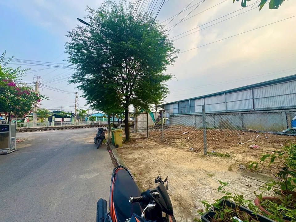 Lô đất góc 2 mặt tiền Tỉnh Lộ 15 73m² giá 7.3 tỷ - Tiềm năng kinh doanh lớn!