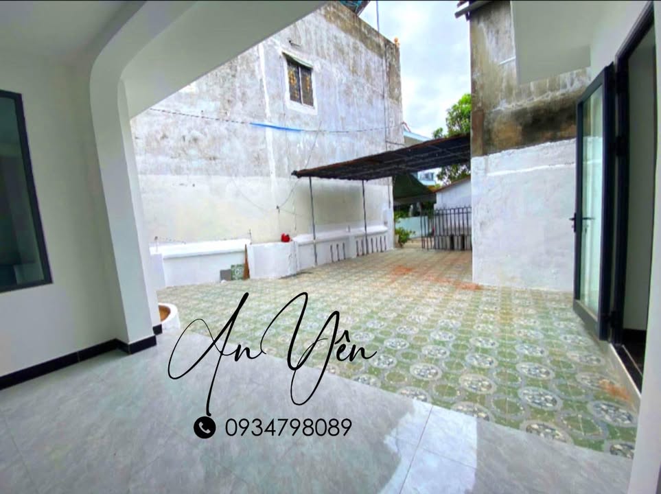 Nhà cấp 4 gác lửng hẻm Hùng Vương Tuy Hòa 170m² giá 2.69 tỷ - Đường ô tô vào tận nhà!