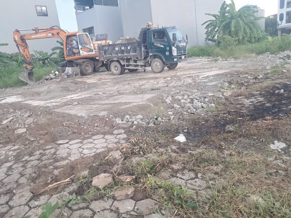 Lô đất Nguyễn Phúc Lai 100m² giá chỉ 3.5 tỷ - Thích hợp kinh doanh