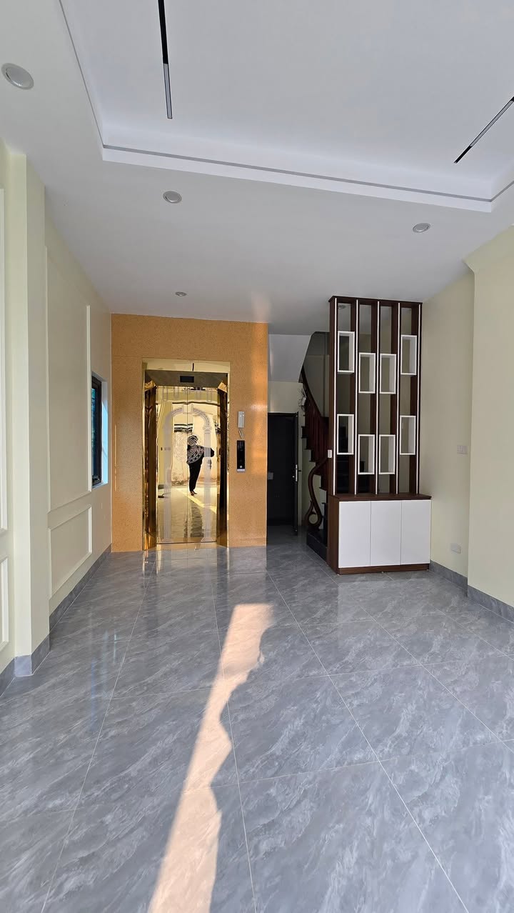 Nhà 6 tầng cao xá - Đức Thượng 35m² giá 6 tỷ - Sẵn sàng vào ở ngay!