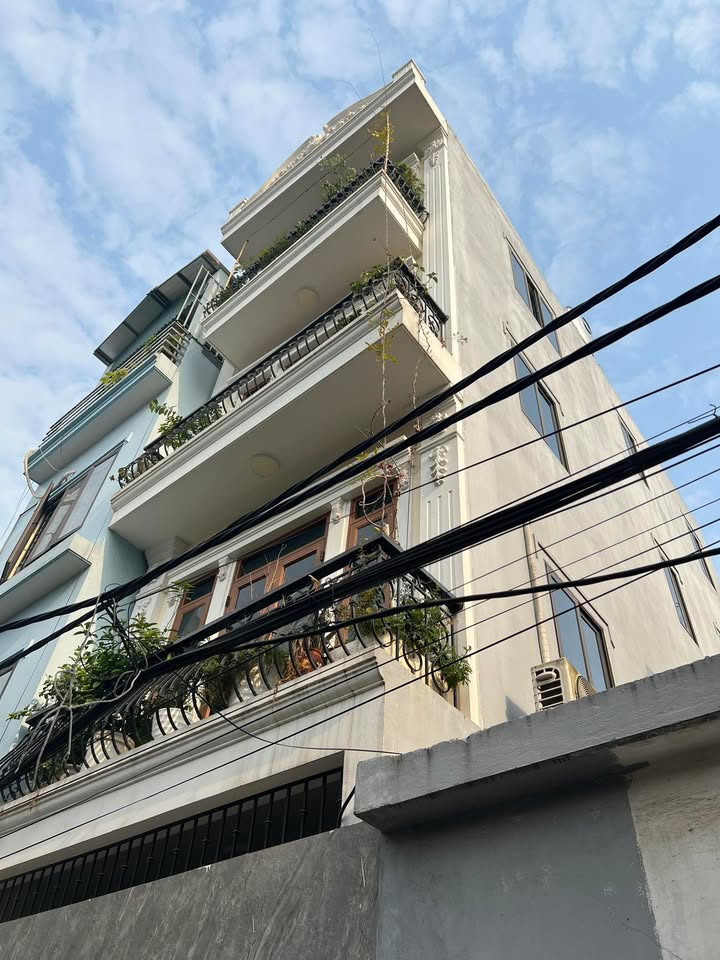 Nhà 4 tầng Cổ Bi, Gia Lâm 38m² giá 5 tỷ - Thiết kế đẹp, ô tô đỗ cửa!