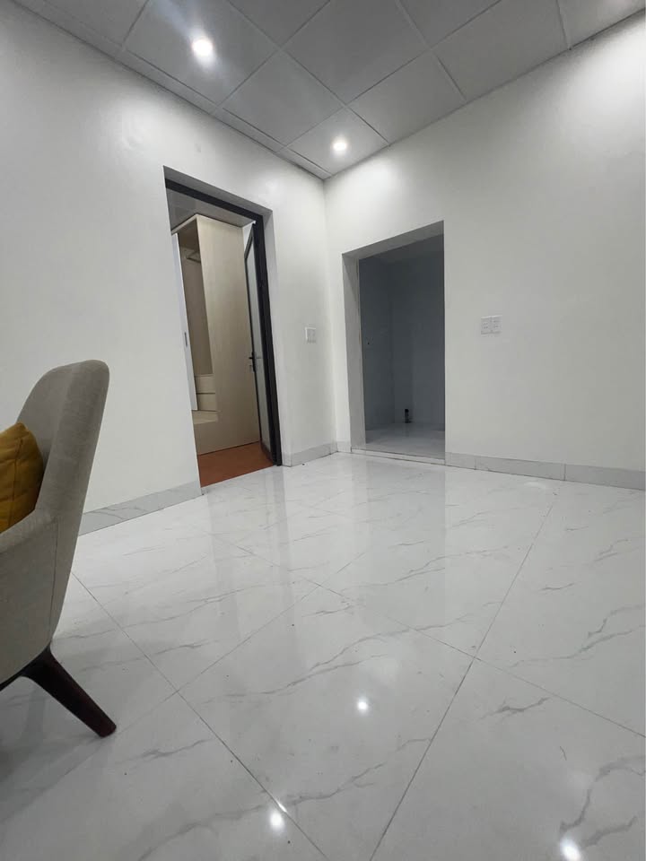 Nhà cấp 4 đẹp tại Phường Hà Lầm, Hạ Long 60m² giá 1.4 tỷ - Sẵn sàng vào ở!