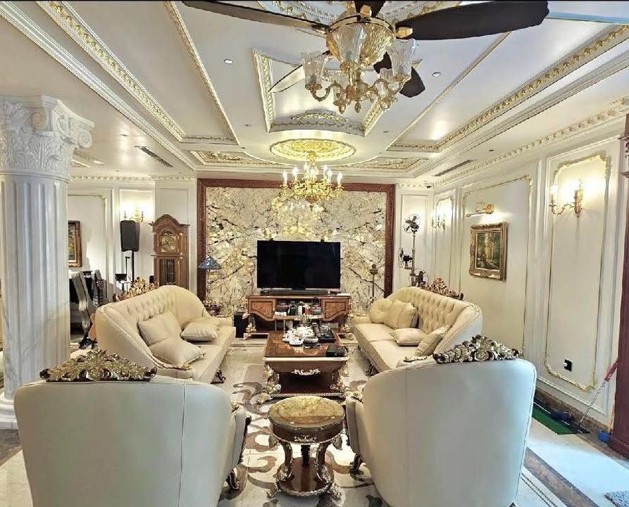 Biệt thự KĐT Văn Phú 190m² giá Thỏa thuận - Thang máy hiện đại, nội thất hoàng gia!