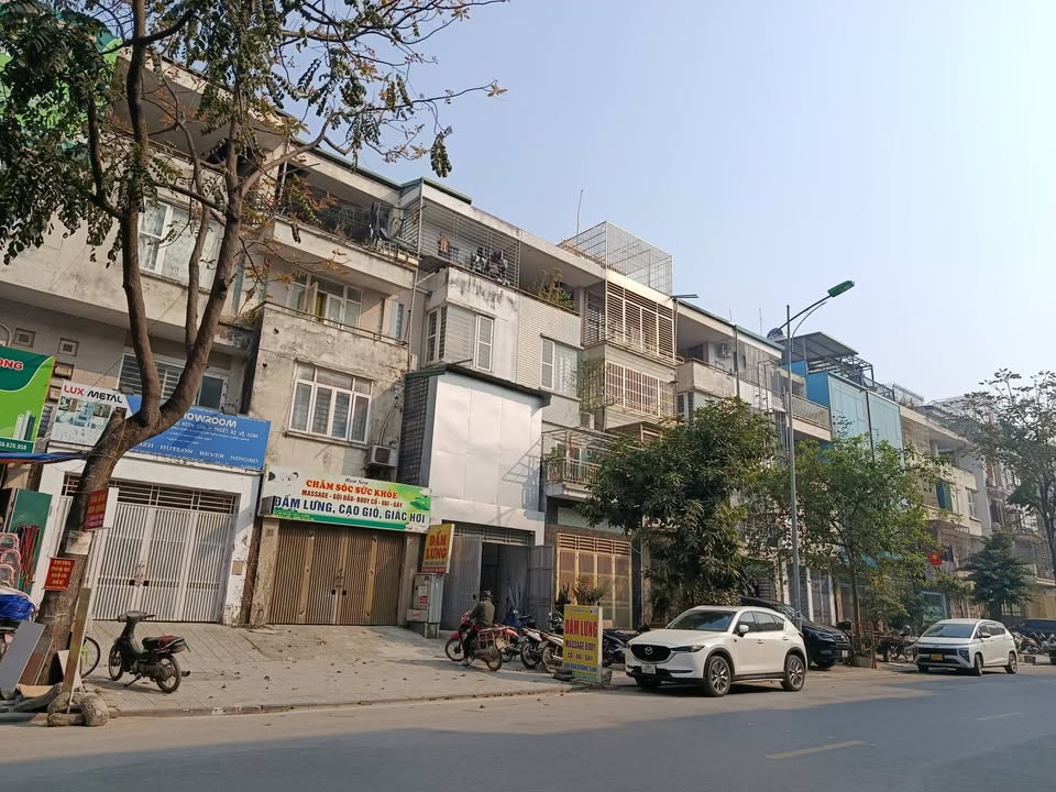 Bán nhà phố liền kề KĐT Văn Phú 180m² - Vị trí kinh doanh siêu đắc địa!