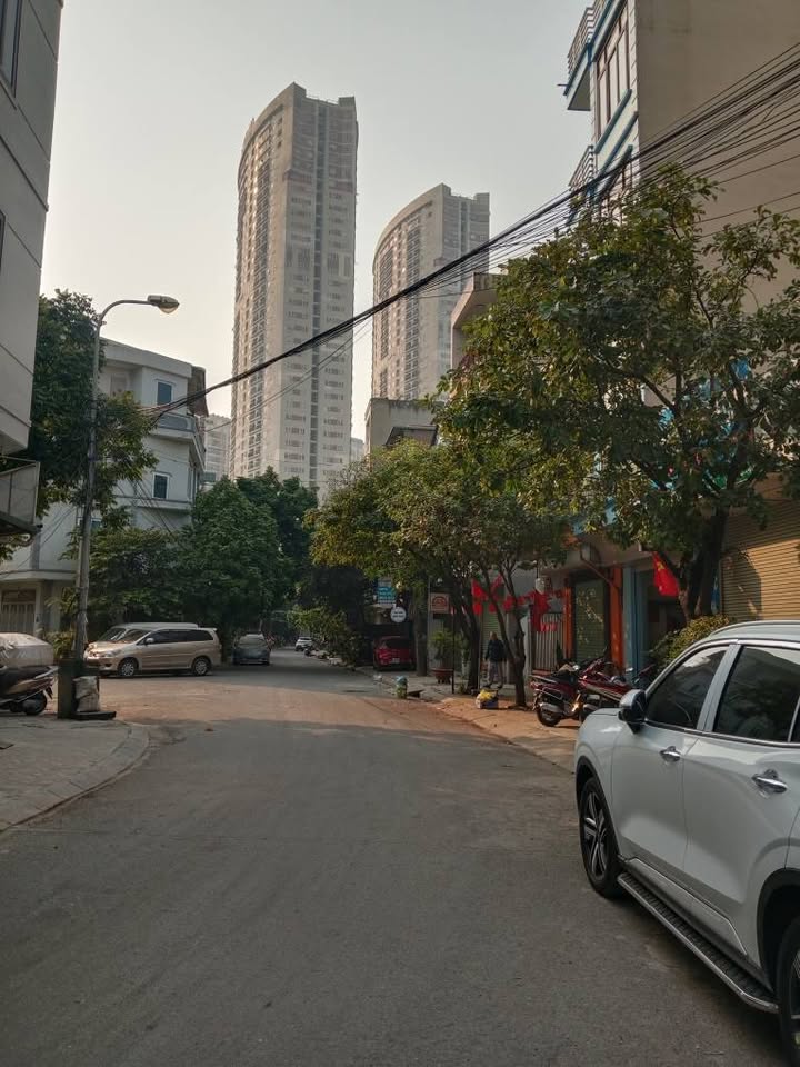 Nhà riêng Văn Phú Hà Đông 35m² giá 7 tỷ - Ô tô đỗ gần, tiện ích bạt ngàn!