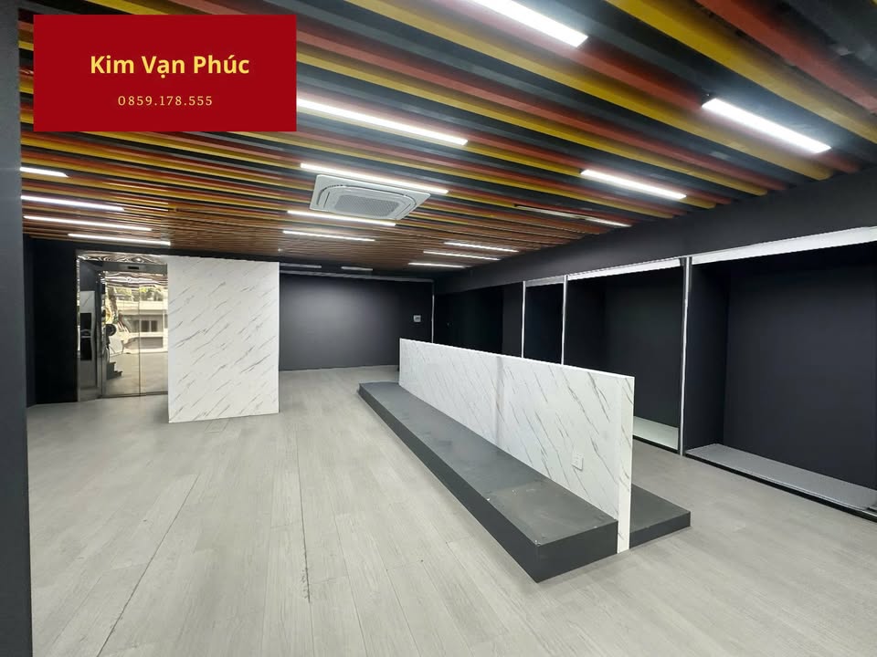 Cho thuê văn phòng Kim Văn Phúc 220m² giá 60 triệu - Full nội thất sang trọng!
