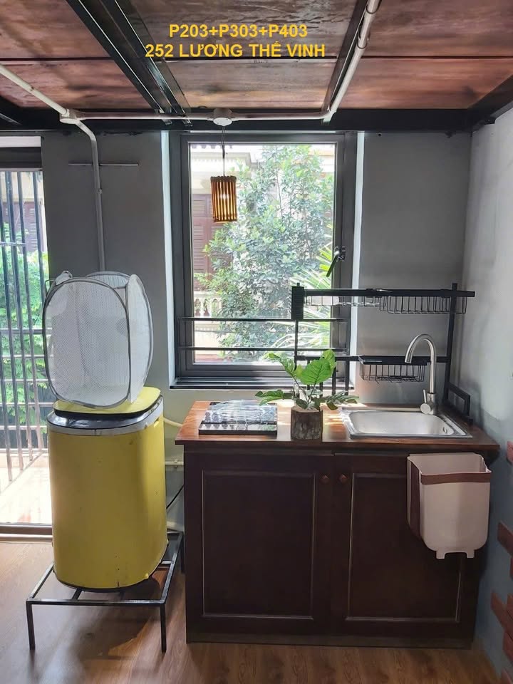 Phòng cho thuê tại Khu nhà ở Quốc Hội, 252 Lương Thế Vinh - Gác xép thoáng mát, đầy đủ tiện nghi!