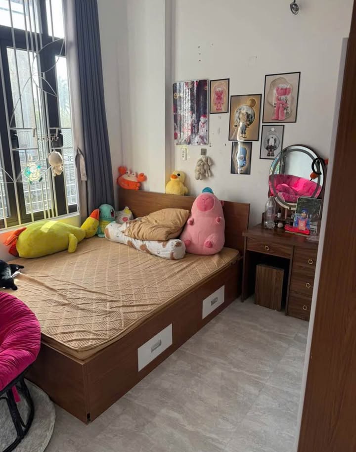 Nhà 3 tầng Tây Trì Nhơn, Huế 68m² giá 2.x tỷ - An ninh tốt, tiện ích đầy đủ!