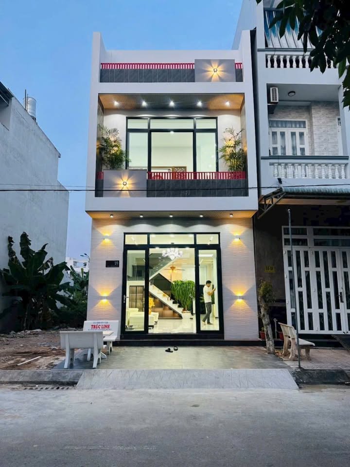 Nhà bán KDC Văn Hoá Tây Đô, 65m² giá 4.2 tỷ - Pháp lý rõ ràng, nội thất đầy đủ!
