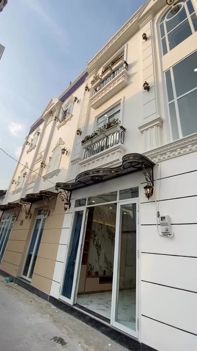 Nhà 1 trệt 2 lầu Hẻm Liên Tổ 3-4, Nguyễn Văn Cừ 43.9m² giá 3.68 tỷ - Thiết kế hiện đại, tặng full nội thất!