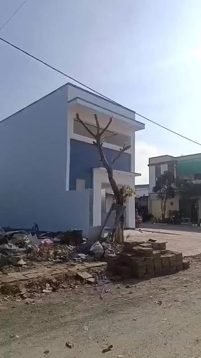 Nhà mới 100% tại KDC Đông Phú, Quận Cái Răng, 100m² chỉ 1.99 tỷ - Giá tốt, xem nhà gặp chủ!