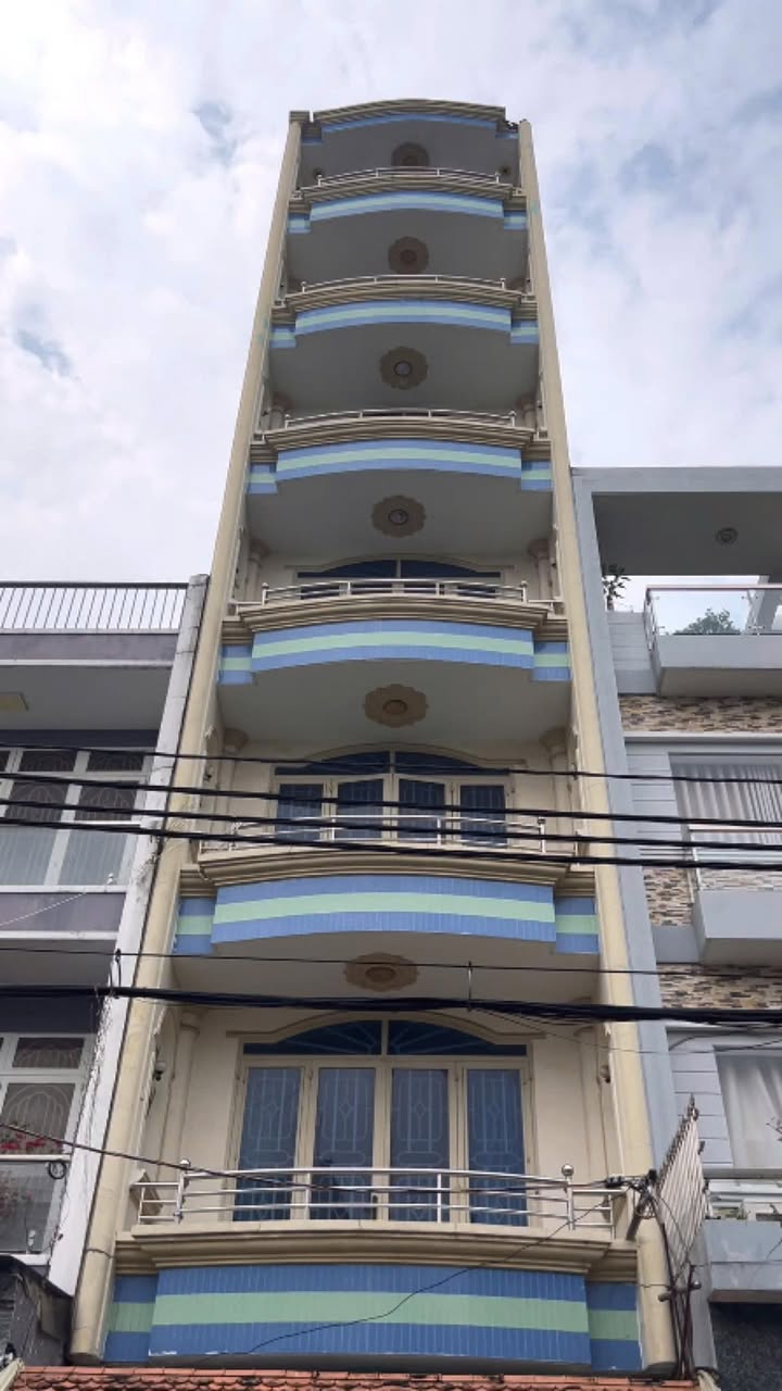 Nhà mặt tiền đường 24 khu Tên Lửa, 90m², giá 12.5 tỷ - Đầu tư sinh lời ngay!