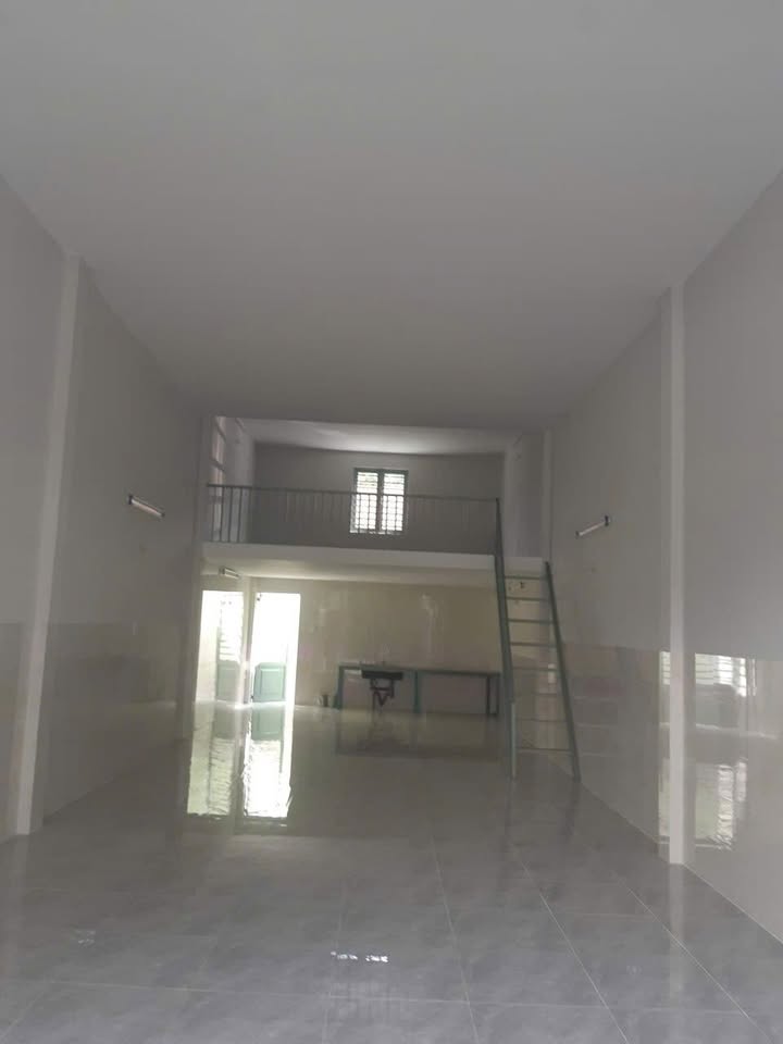 Nhà cho thuê tại Phường Tây Thạnh, Quận Tân Phú 100m² giá 12 triệu - Gần KCN Tân Bình!