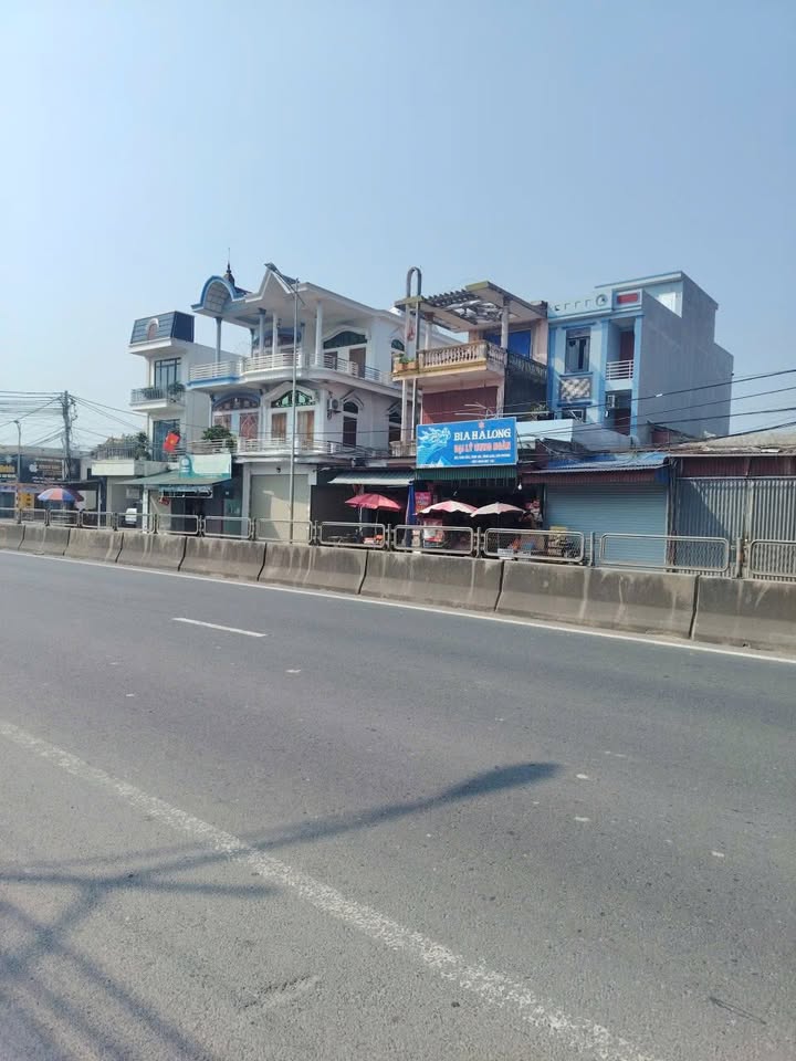 Đất nền mặt tiền Quốc lộ 10, Vĩnh An, Vĩnh Bảo, Hải Phòng 100m² - Kinh doanh sầm uất!