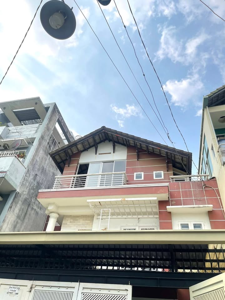 Biệt thự cho thuê Dương Quảng Hàm, Gò Vấp 128m² - Giá chỉ 16 triệu/tháng, không gian lý tưởng!