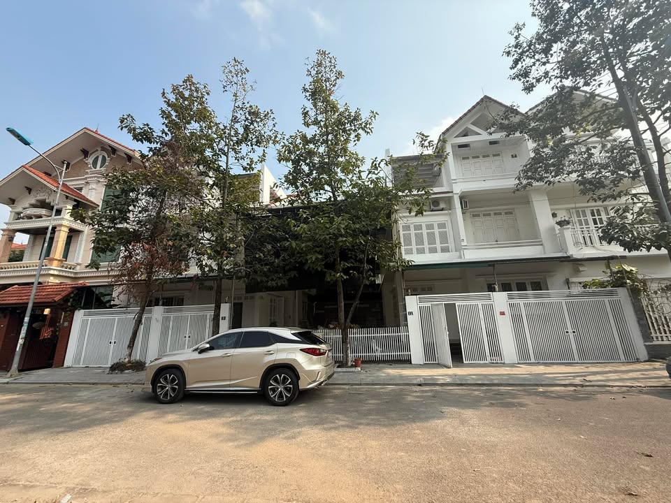 Biệt thự liền kề cho thuê tại Trung tâm Văn hóa Kinh Bắc - Bắc Ninh, hợp đồng lâu dài