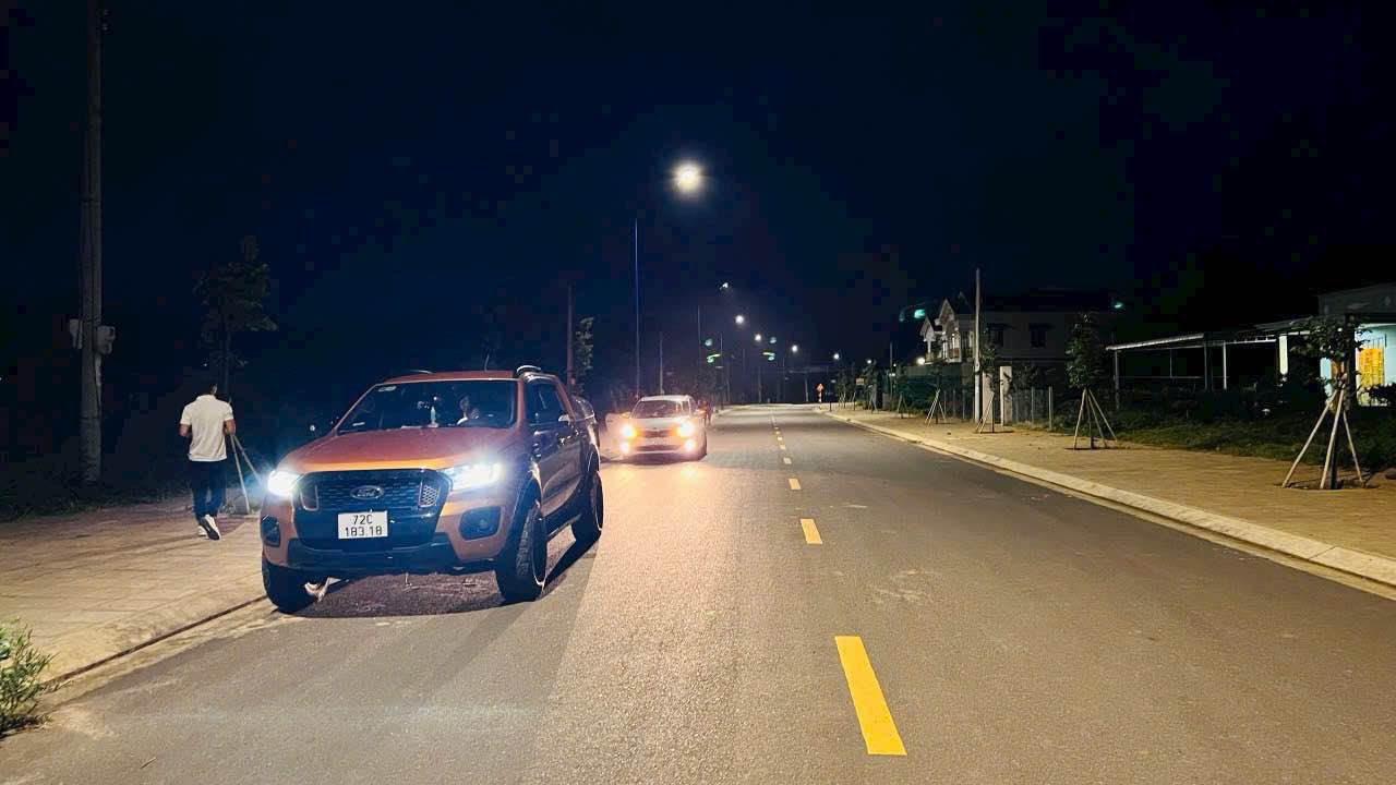 Mặt tiền đường Tạ Văn Sáu, Hóc Môn 196m² giá 1.85 tỷ - Kinh doanh siêu đẹp!