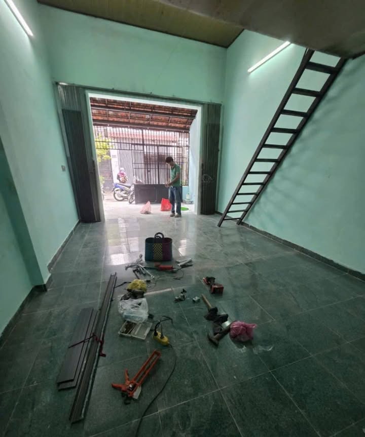 Nhà cho thuê tại Lê Văn Quới, Q. Bình Tân 48m² - Gác lửng, thích hợp kinh doanh!