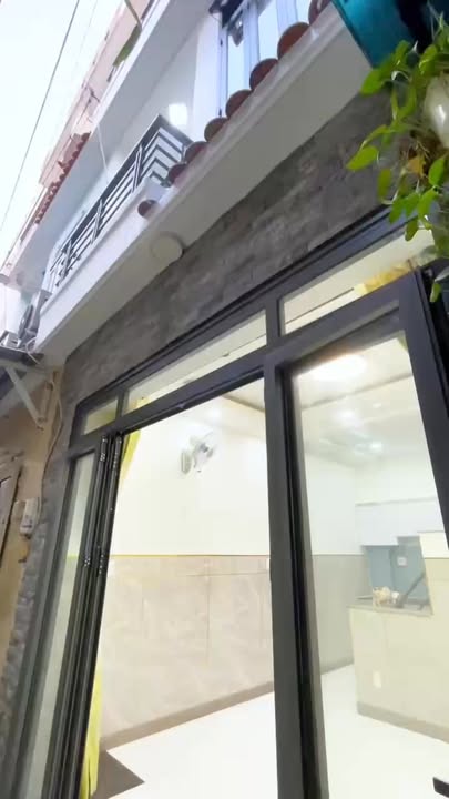 Nhà 3 tầng Trương Thị Hoa, Tân Thới Hiệp 24m² giá 1.68 tỷ - Sẵn sàng vào ở!