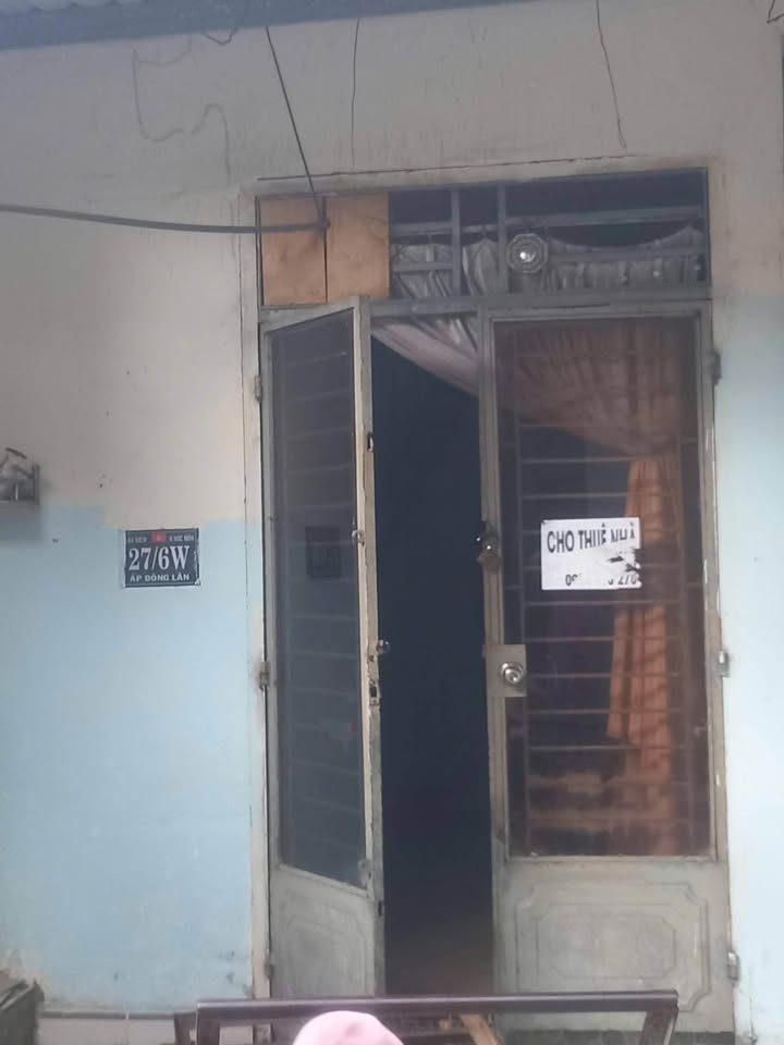 Nhà Bà Điểm 64m² giá 2.6 tỷ - SHR, gần chợ Ngã Tư Cây Me!