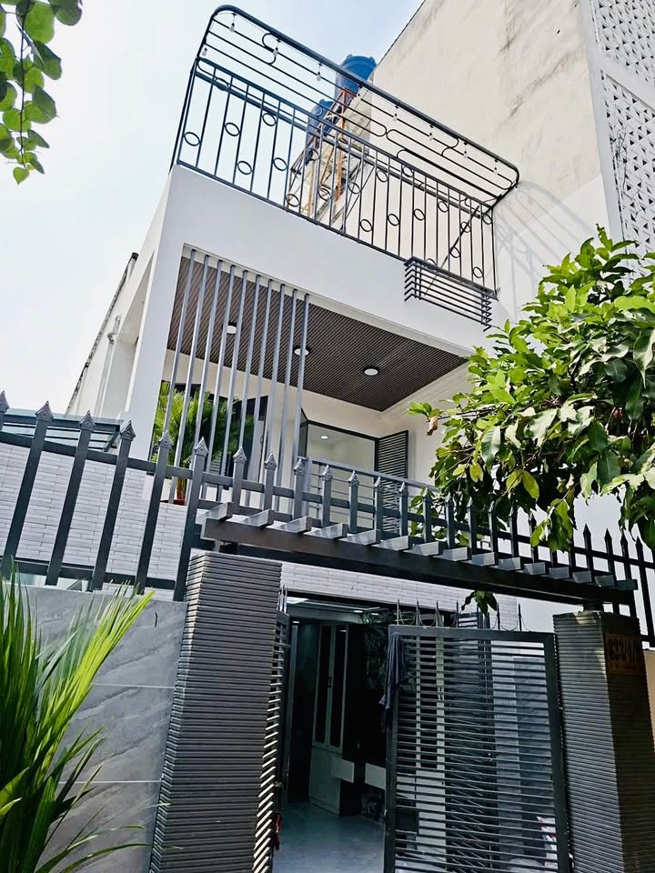 Nhà riêng Tô Ngọc Vân Q12 80m² giá 4.96 tỷ - Full nội thất, sẵn sàng vào ở!