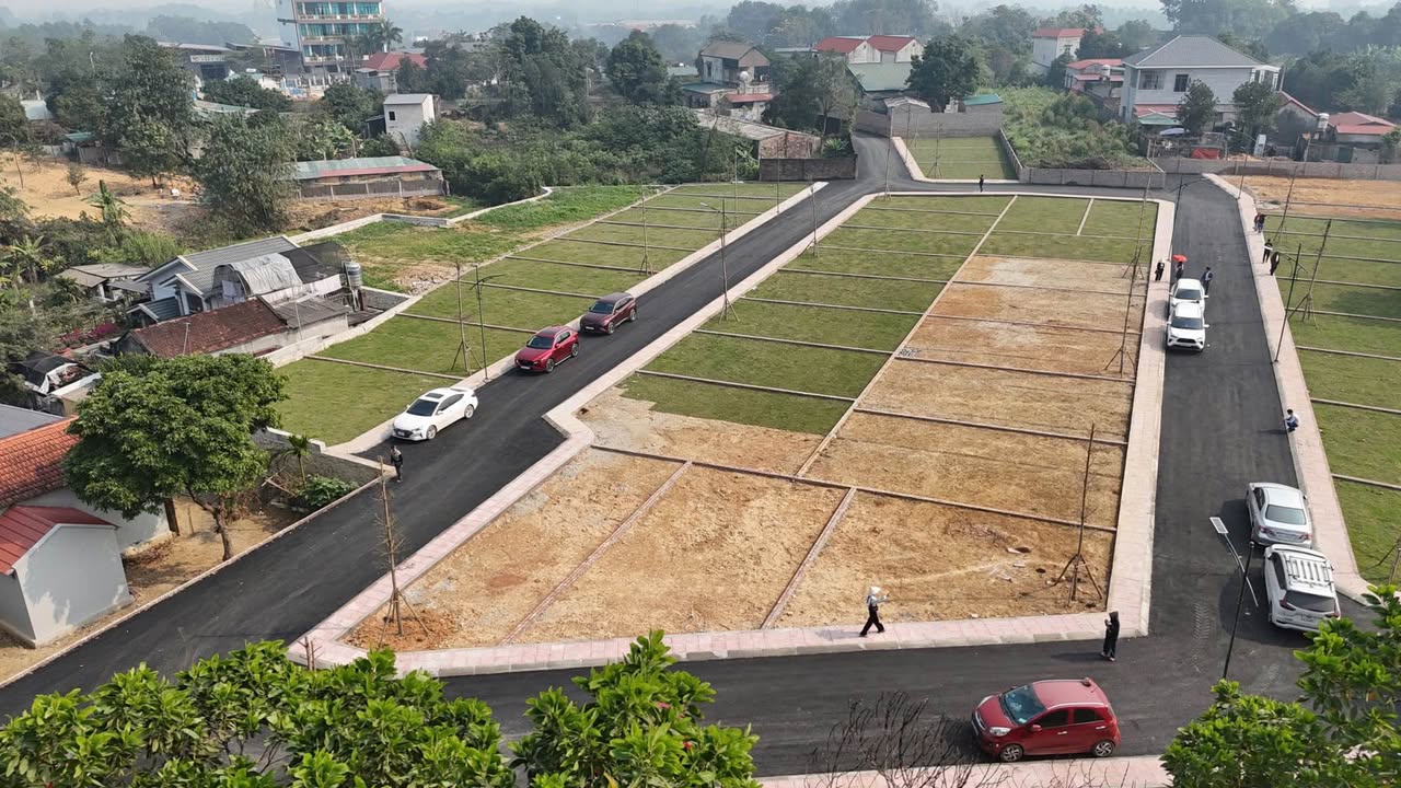 Đất thổ cư Xuân Sơn 100m² giá chỉ 1.9 tỷ - Cơ hội đầu tư hiếm có!