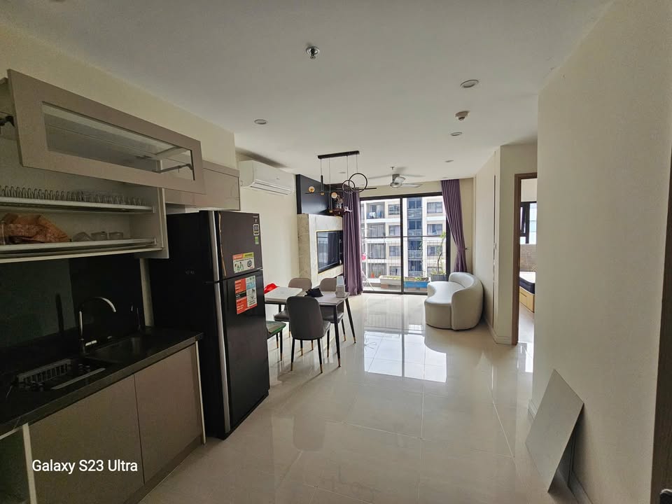 Căn hộ Toà S209, Dịch Vọng, Cầu Giấy 55m² giá 3.7 tỷ - Ban công Đông Nam thoáng mát!