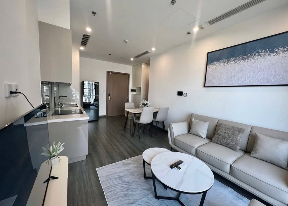 Căn hộ 1PN R1.05 Long Biên 8 triệu - Full nội thất, vào ngay!