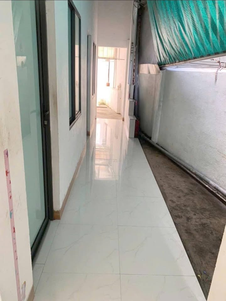 Nhà cấp 4 cho thuê hẻm Lê Ngung, Quảng Ngãi 3 triệu - Vị trí trung tâm tiện lợi!