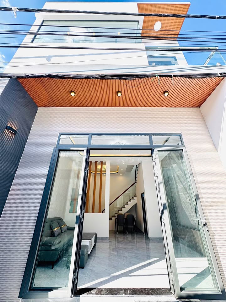 Nhà lầu hẻm Nguyễn Văn Cừ, Cái Khế 40m² giá 2.25 tỷ - Sổ hồng chính chủ, thương lượng ngay!