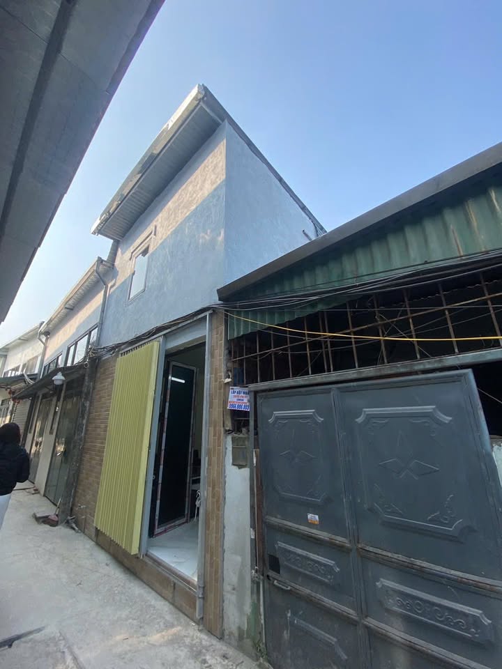 Nhà riêng Tả Thanh Oai, Thanh Trì 50m² giá 1 tỷ - Ô tô đỗ cửa, tiện ích đầy đủ!