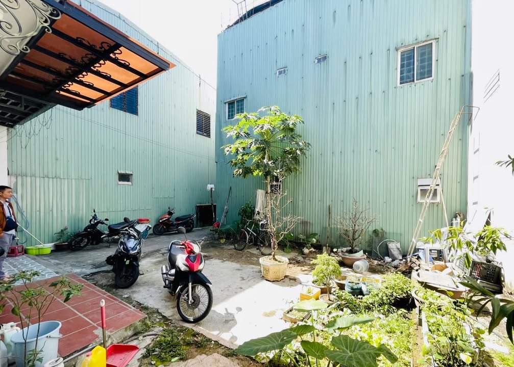 Nhà phố Trường Chinh, Thanh Khê 51m² giá 2.x tỷ - Vị trí đắc địa, ô tô đỗ thoải mái!