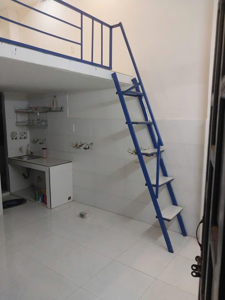 Dãy trọ 4 tầng tại Hùng Vương, Đà Nẵng 130m² giá 12.8 tỷ - Đầu tư sinh lời ngay!