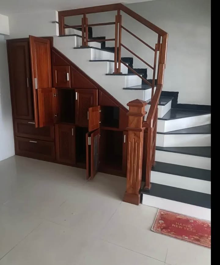 Nhà 3 tầng mặt tiền Lê Văn Long, Hải Châu, Đà Nẵng - Sẵn sàng kinh doanh!