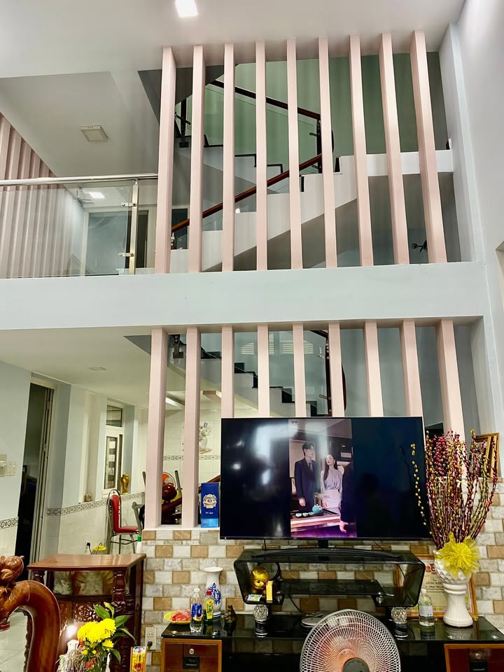 FrontHouse Phan Đăng Lưu, Thủ Đức 146m² giá 6.4 tỷ - Mặt tiền kinh doanh đắc địa!