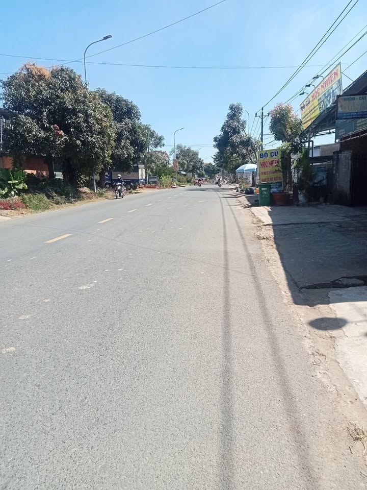 Đất mặt tiền Quốc Lộ 27, Huyện Đức Trọng, 1096m² chỉ 8.36 tỷ - Cơ hội đầu tư vàng!