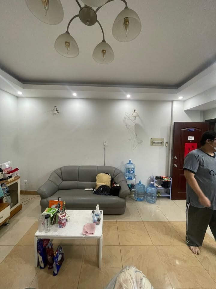 Căn hộ Hùng Vương 3 Quận 7 81m² giá 5.65 tỷ - Nhà thoáng mát, yên tĩnh!