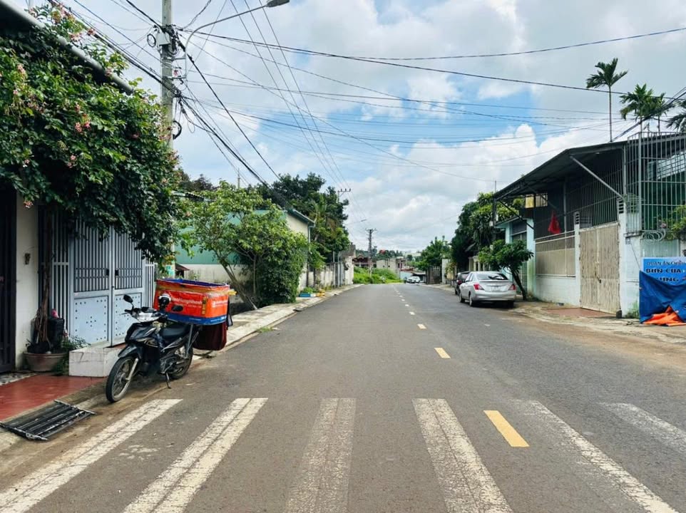 Đất mặt tiền Sư Vạn Hạnh, Pleiku 125m² giá 4.2 tỷ - Cơ hội đầu tư tuyệt vời!