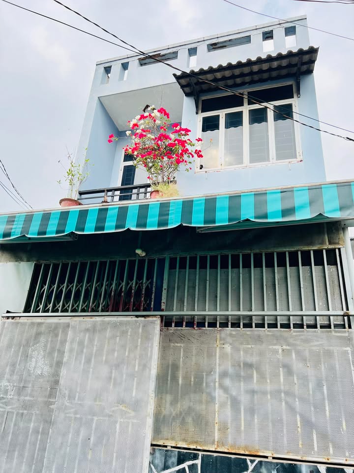 Nhà Phước Long A, TP Thủ Đức 65m² giá 6.2 tỷ - Đường thông xe hơi, an ninh!