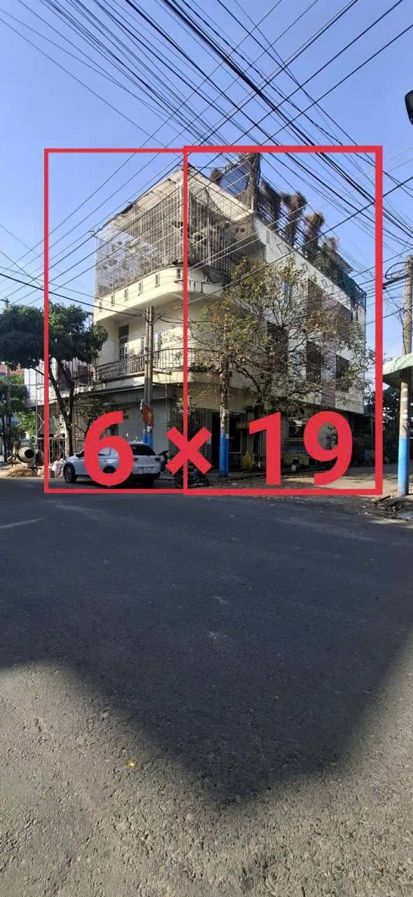 Nhà góc 2 mặt tiền đường Bình Hòa 26, 114m² giá 10.5 tỷ - Kinh doanh sầm uất!