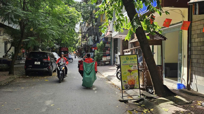 Bán nhà mặt ngõ Vĩnh Phúc, Ba Đình, 176m² giá 20 tỷ - Kinh doanh tốt, ô tô vào nhà!