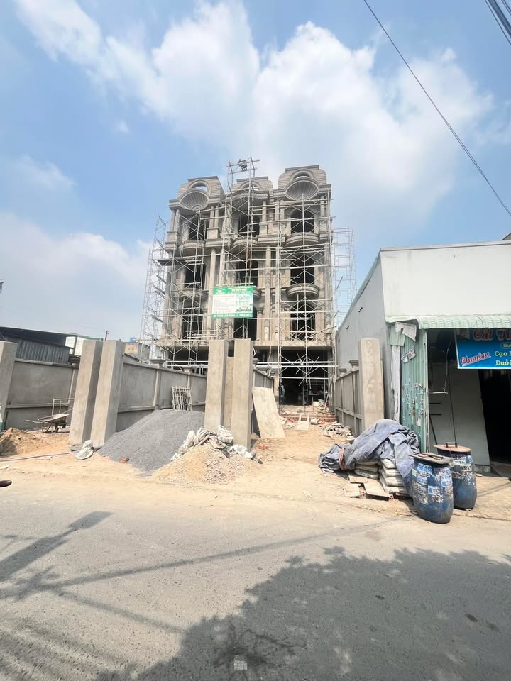 Nhà mặt tiền đường Đông Tác, Dĩ An 116m² - Vị trí kinh doanh đỉnh cao!